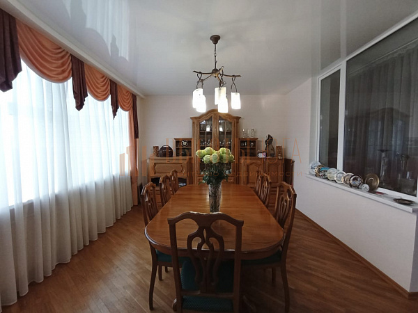 6-к квартира, 314 кв.м. (№2632)