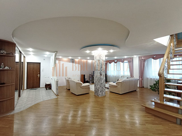 6-к квартира, 314 кв.м. (№2632)