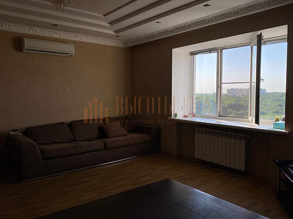 Снять 3-к квартиру, 104 кв.м. (№2298)