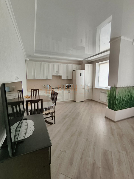 3-к квартира, 80 кв.м. (№2924)