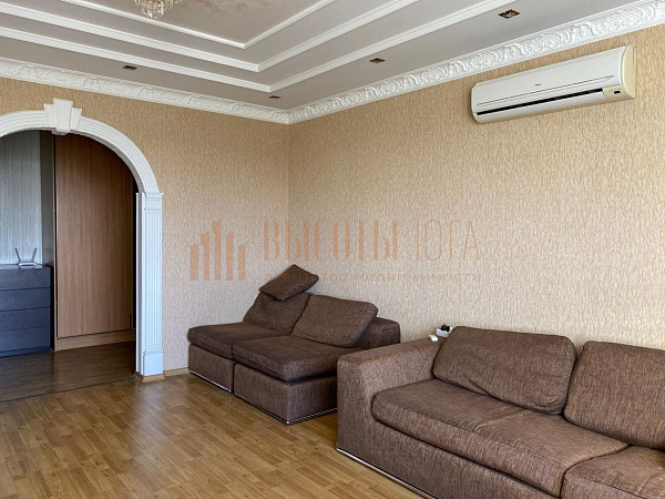Снять 3-к квартиру, 104 кв.м. (№2298)