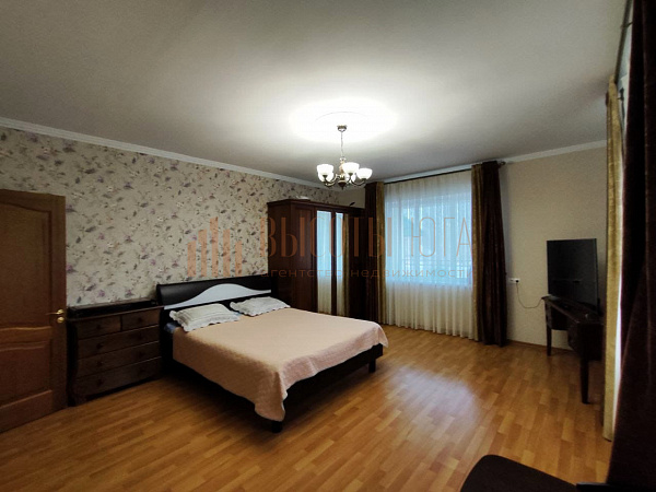 Дом, 293 кв.м. (№2842)