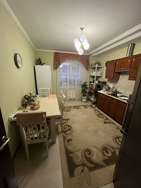 2-к квартира, 84 кв.м. (№2949)
