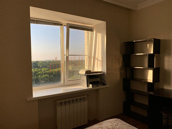 Снять 3-к квартиру, 104 кв.м. (№2298)