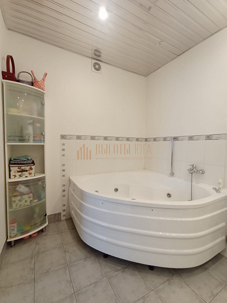 6-к квартира, 238 кв.м. (№2645)