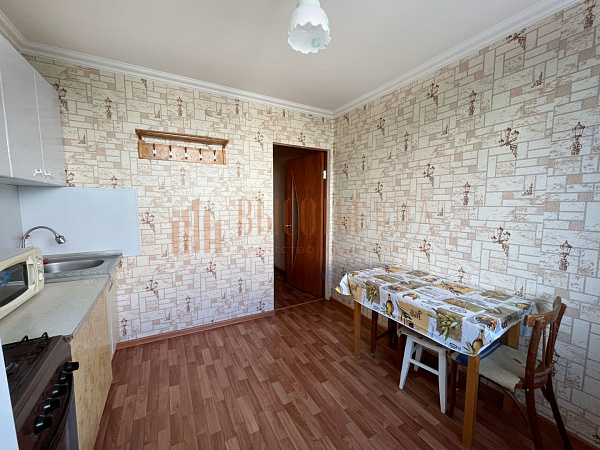 1-к квартира, 40 кв.м. (№2725)
