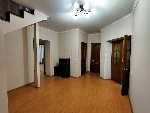 Дом, 293 кв.м. (№2842)