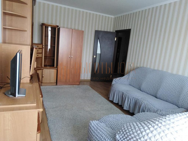 Снять 1-к квартиру, 40 кв.м. (№2617)