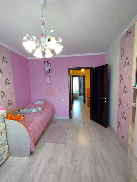 3-к квартира, 76 кв.м. (№2890)