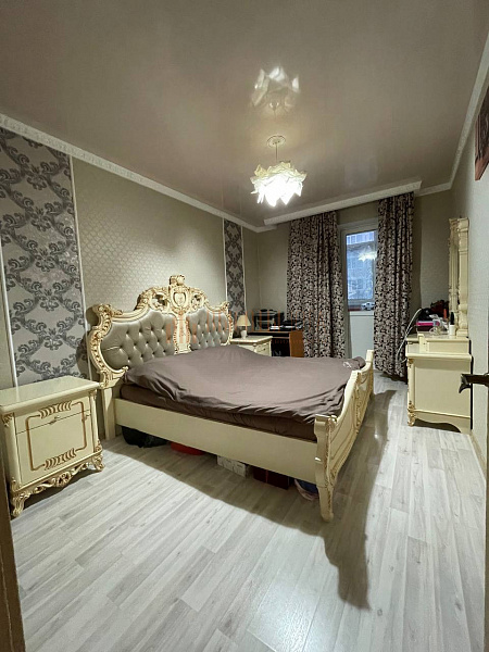 2-к квартира, 64 кв.м. (№2827)