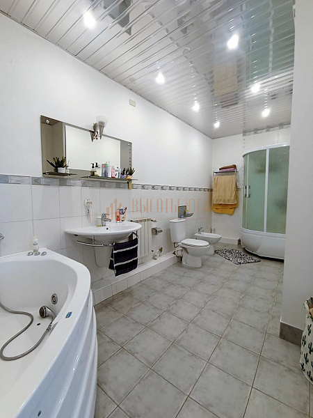 6-к квартира, 238 кв.м. (№2645)