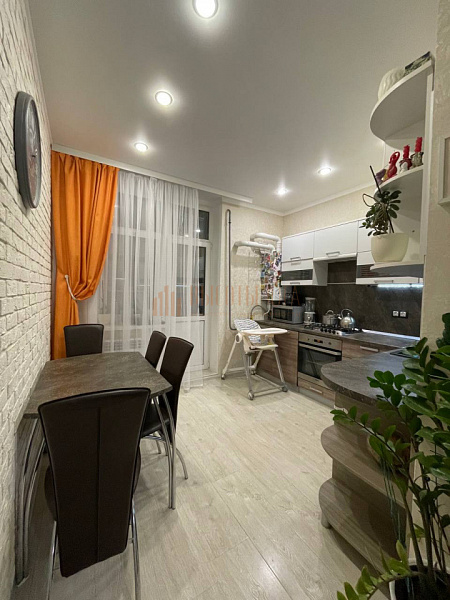 2-к квартира, 55 кв.м., Рогожникова ул., 13