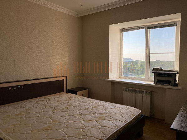 Снять 3-к квартиру, 104 кв.м. (№2298)