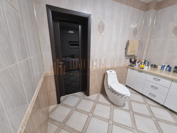 Дом, 180 кв.м. (№2808)