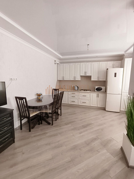 3-к квартира, 80 кв.м. (№2924)