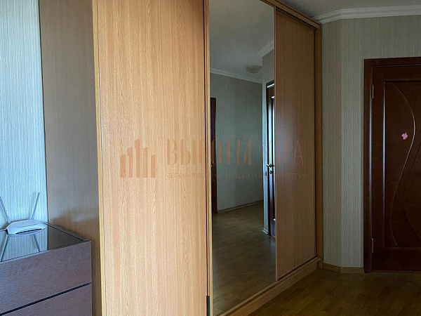 Снять 3-к квартиру, 104 кв.м. (№2298)