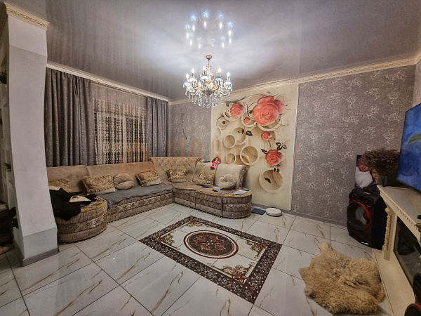 Дом, 180 кв.м. (№2808)